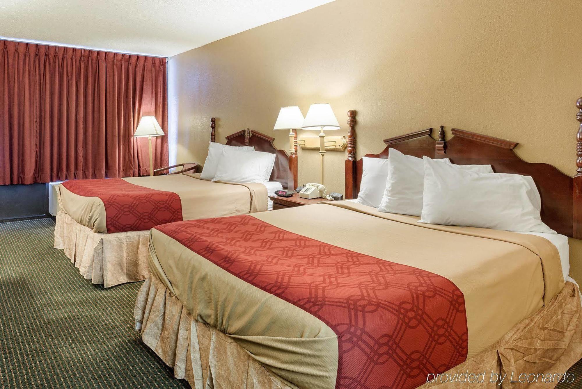 Rodeway Inn Запад Мемфис Экстерьер фото